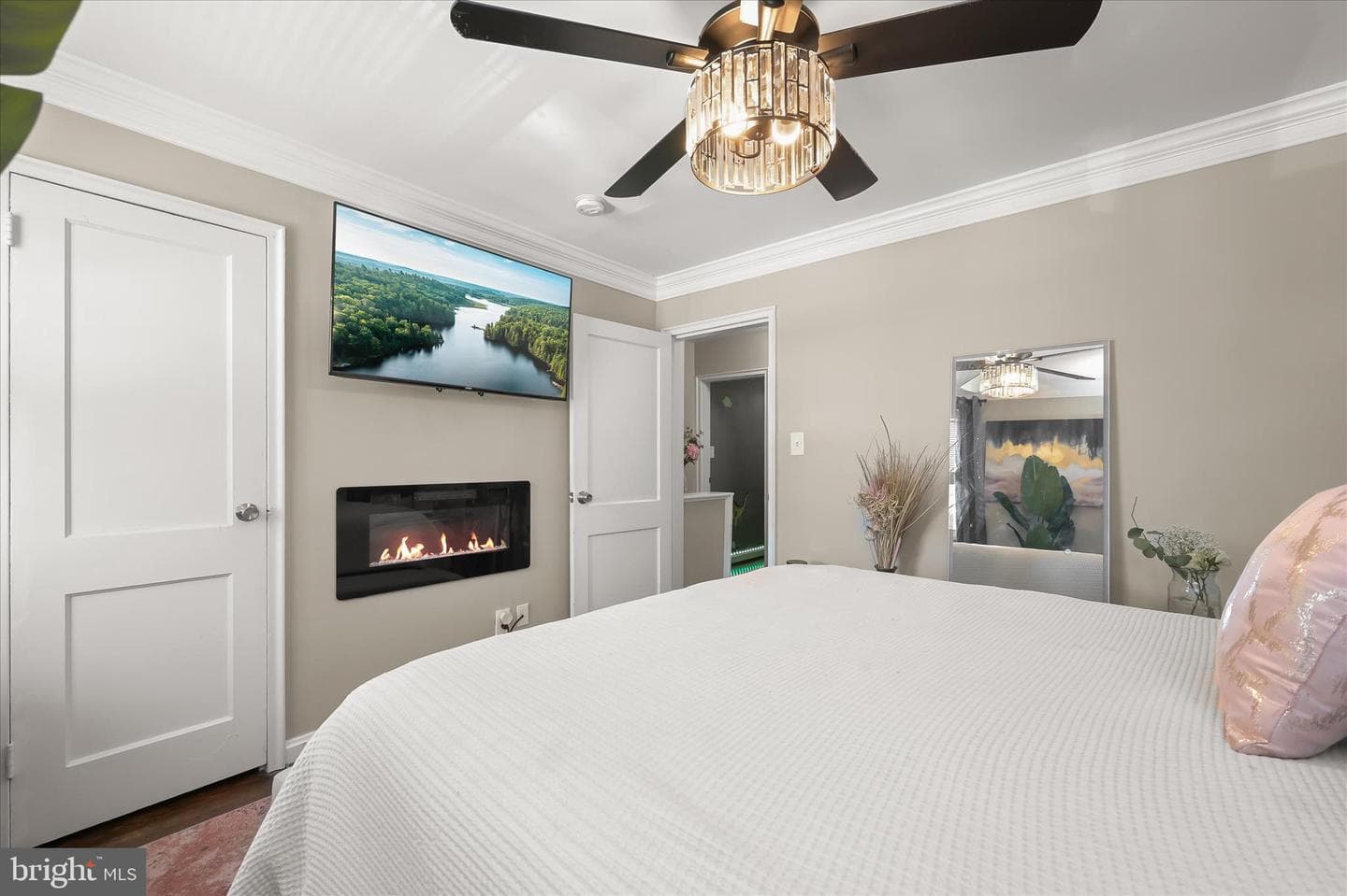 1024 Wedgewood Road photo 20