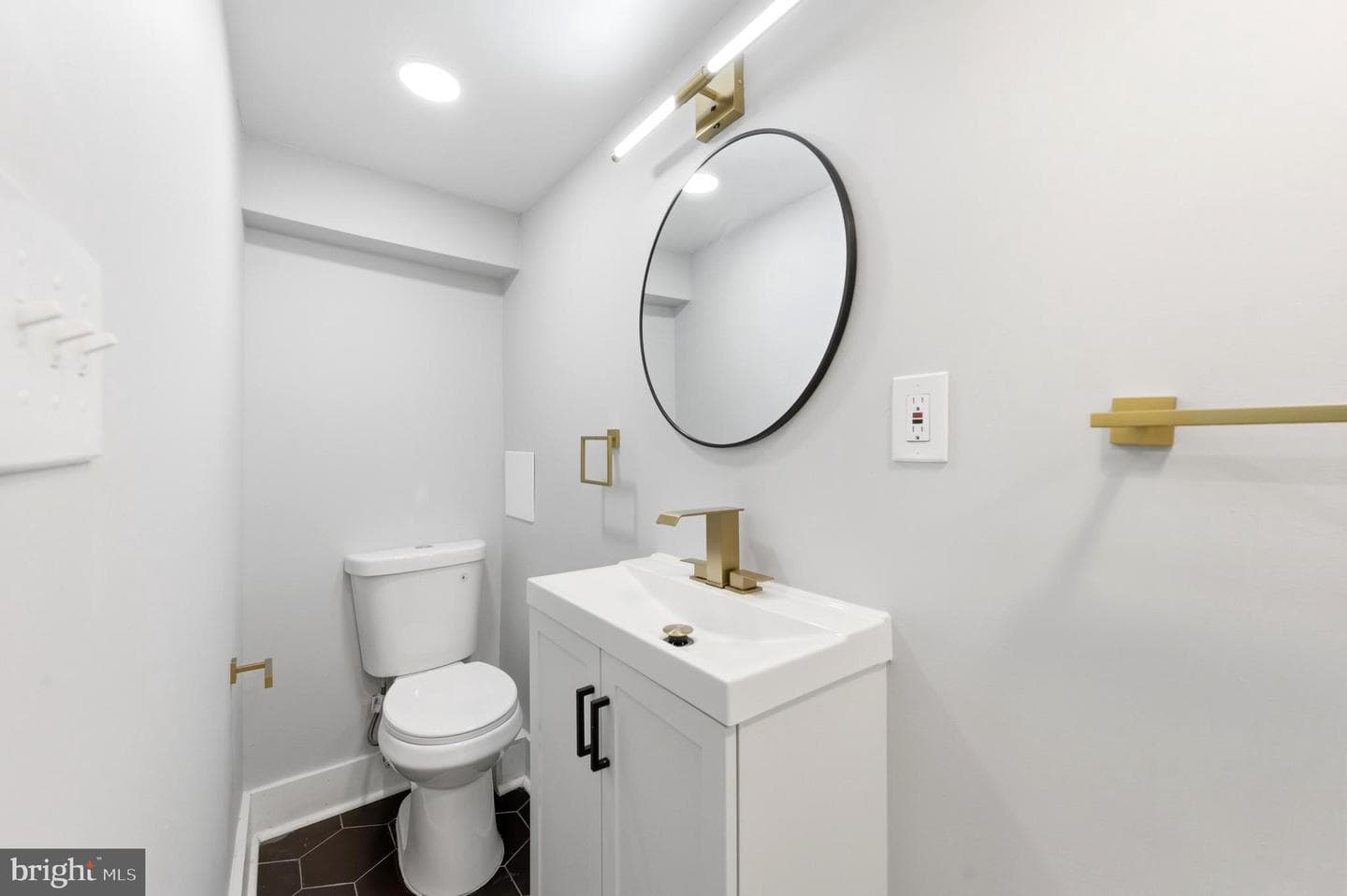 921 Mount Holly Street photo 36