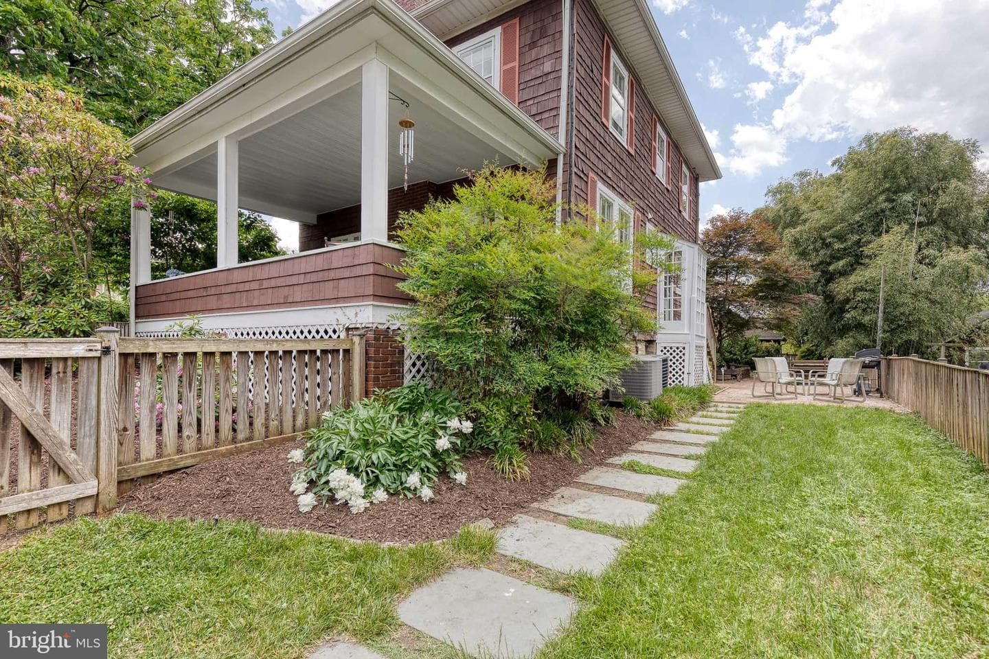 6004 Falls Road photo 36