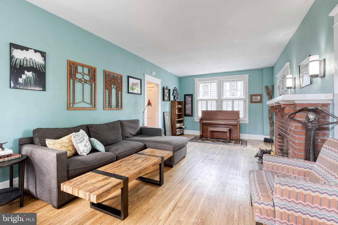 6004 Falls Road photo 8