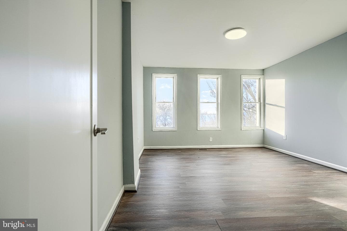 1123 N Carey Street photo 28