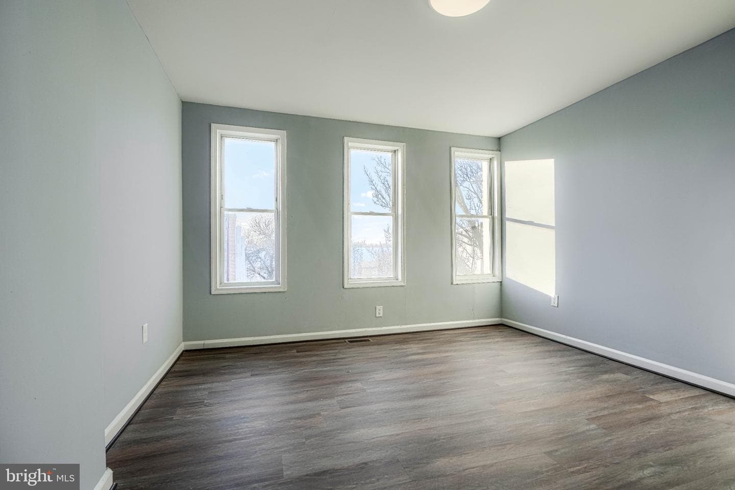 1123 N Carey Street photo 30