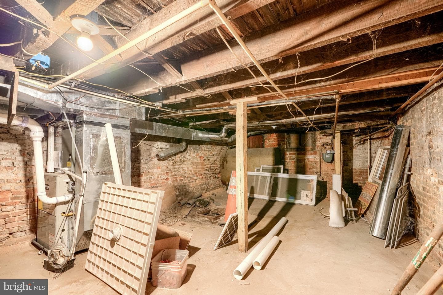 1123 N Carey Street photo 34