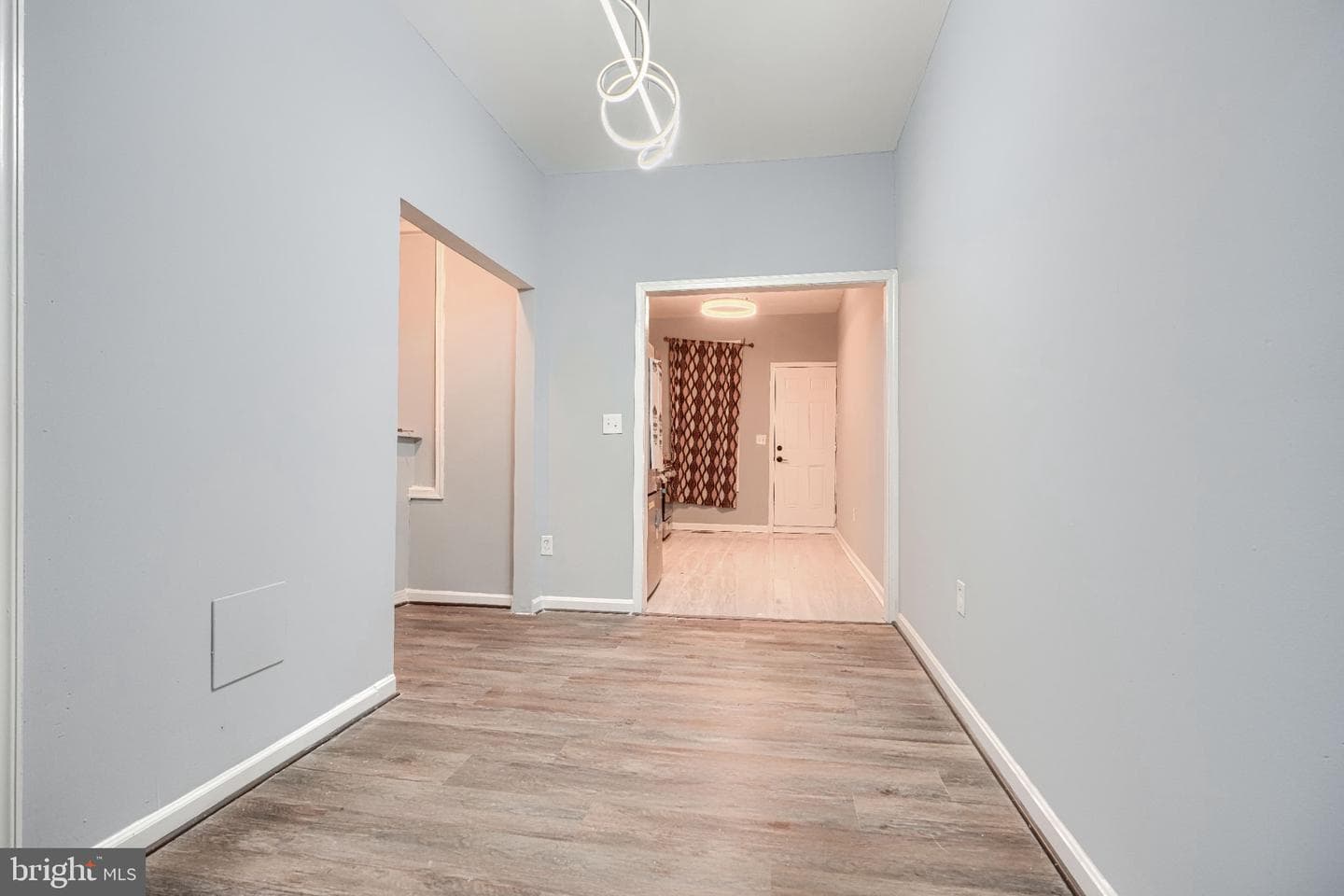 1123 N Carey Street photo 7