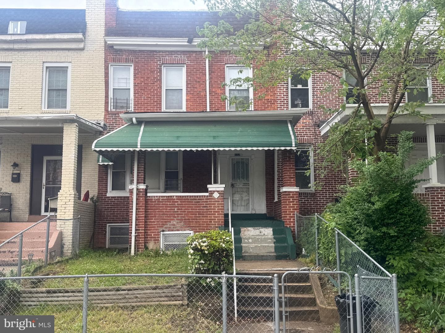 122 Hilton Street, Baltimore