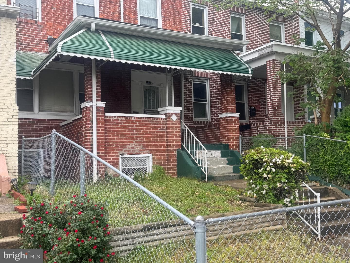 122 Hilton Street photo 3