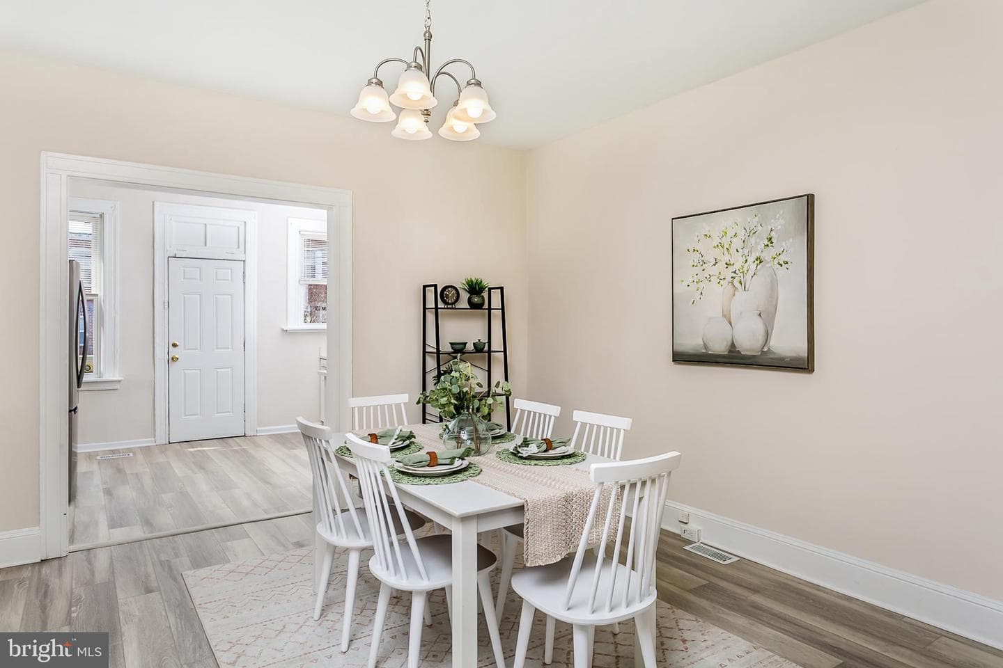 1107 Homestead Street photo 6
