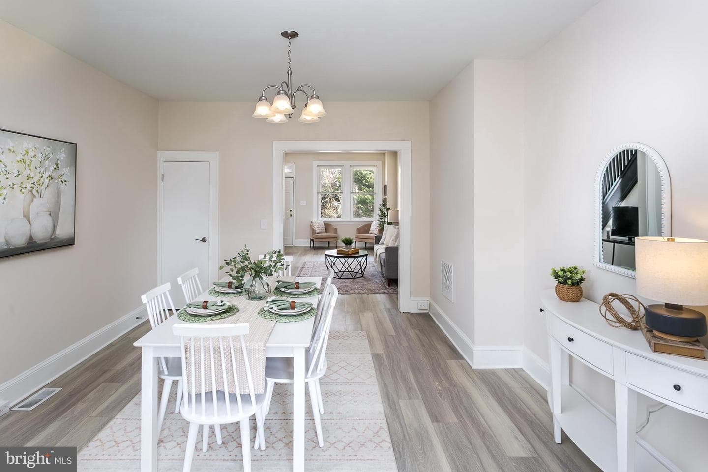 1107 Homestead Street photo 8
