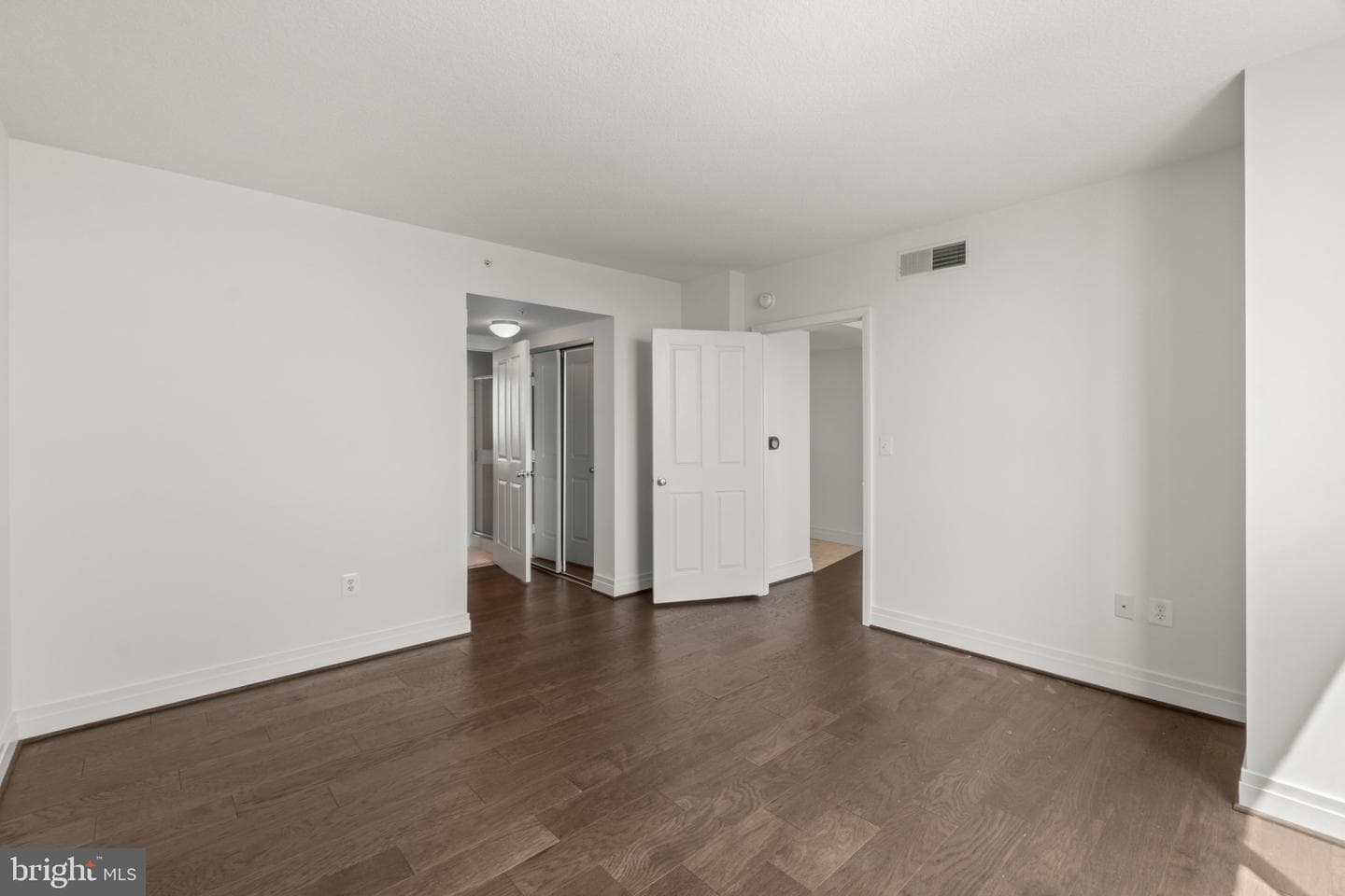 414 Water Street #1812 photo 18