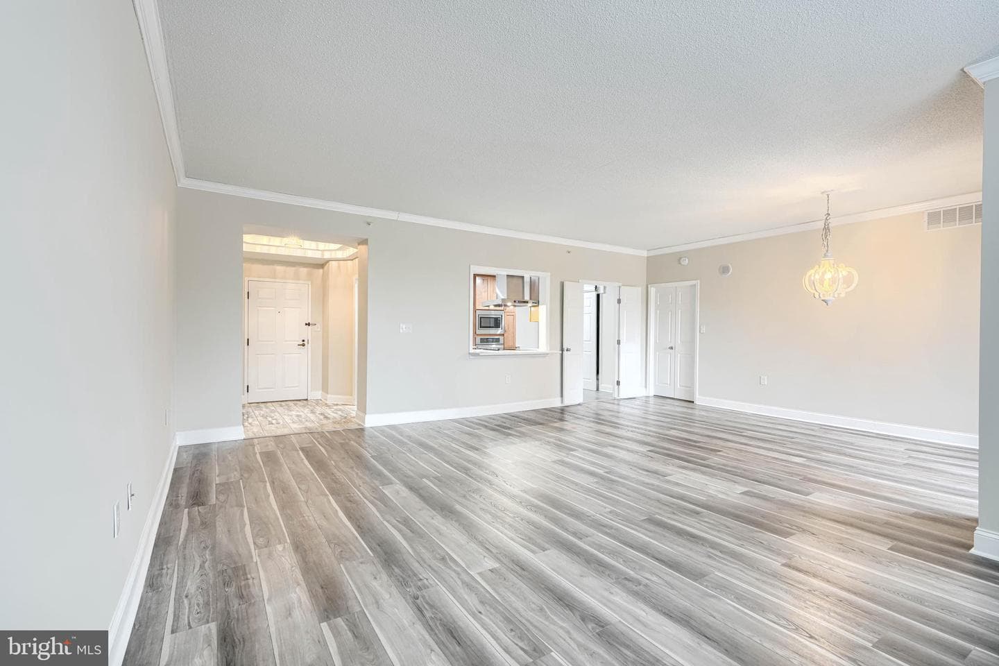 3801 Canterbury Road #404 photo 5