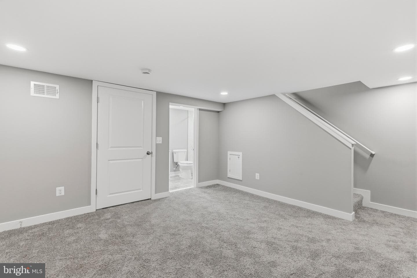 1411 Kenhill Avenue photo 30