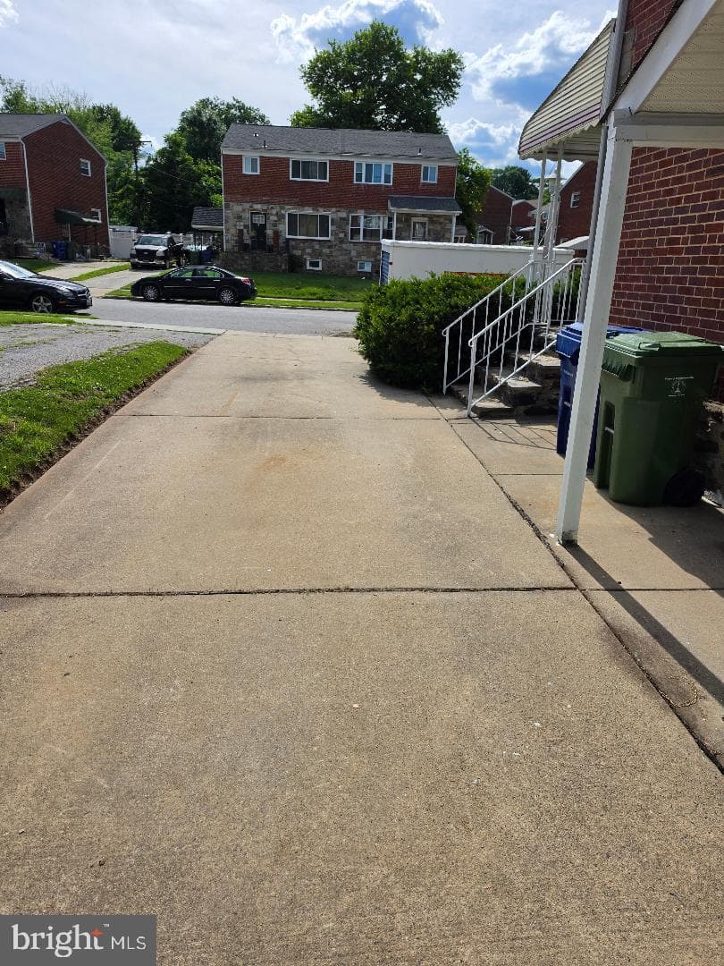 5511 Todd Ave photo 4
