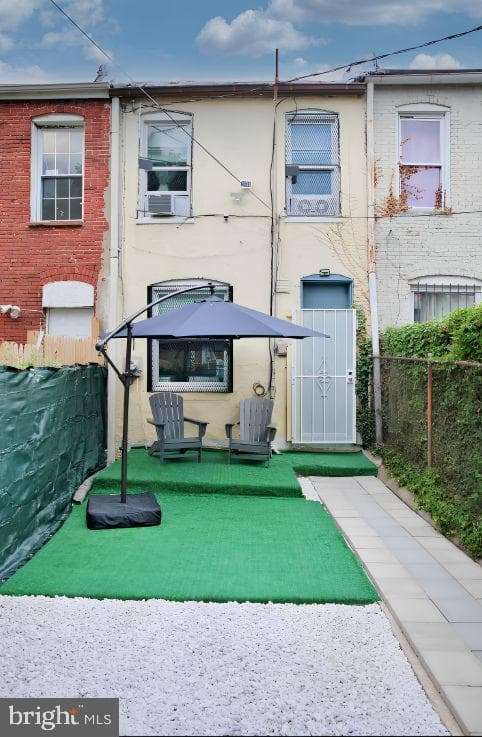 2471 Druid Hill Avenue photo 3