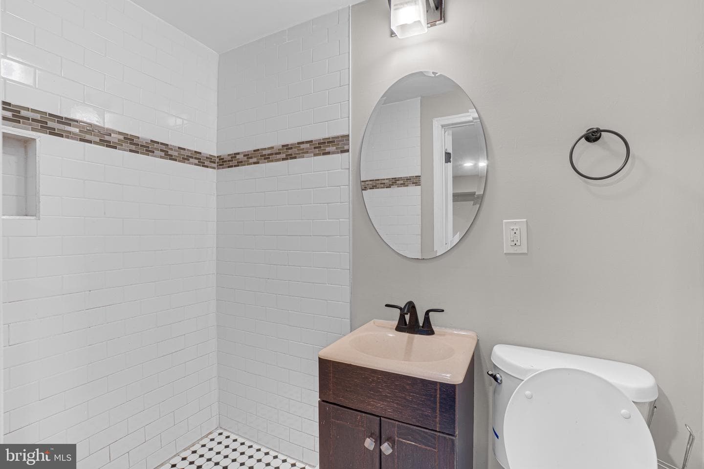 3904 Flowerton Rd photo 25
