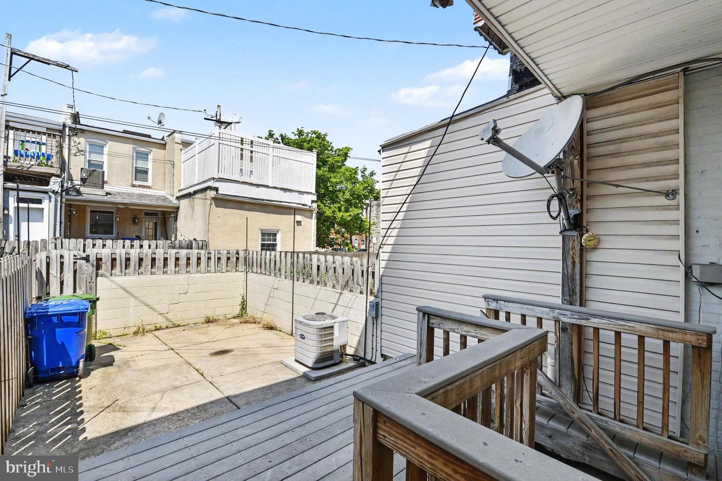 302 S East Avenue photo 28