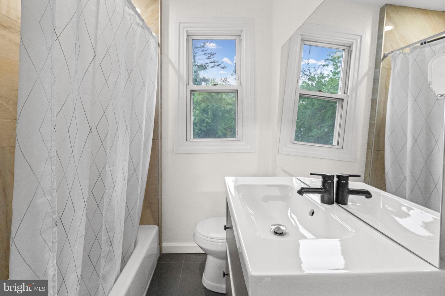 6314 Brook Avenue photo 11