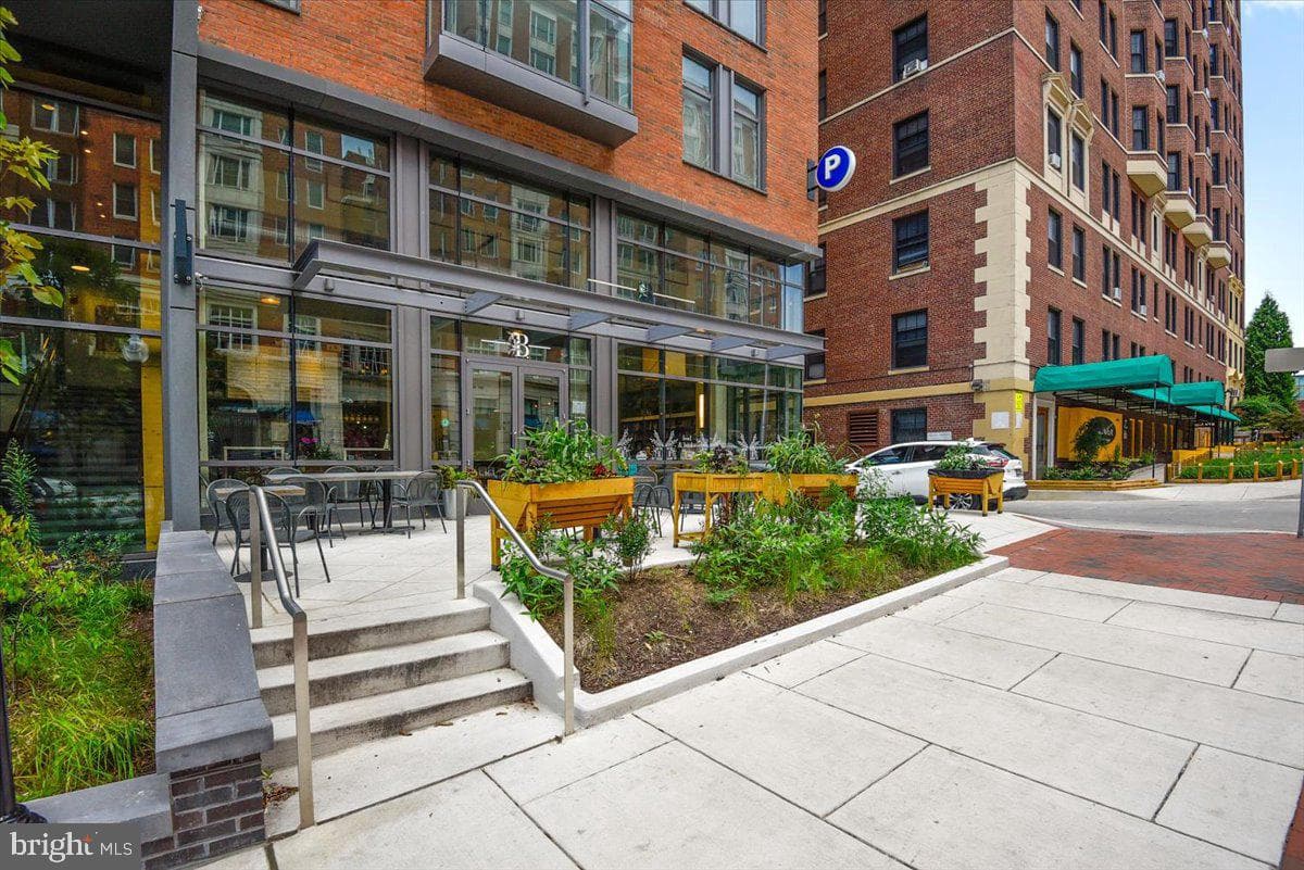 2828 Maryland Avenue photo 62