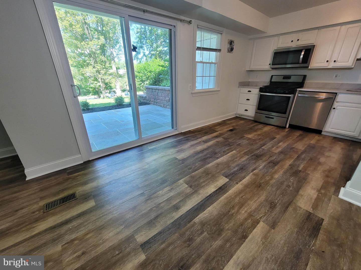 367 Homeland Southway # 1B photo 6
