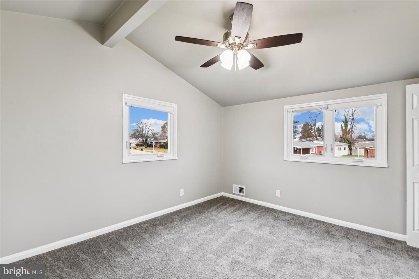 3309 Olympia Avenue photo 39