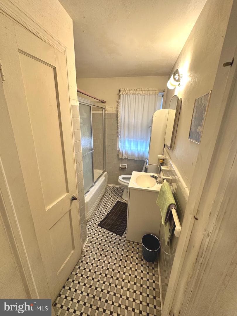 4020 Mortimer Avenue photo 20