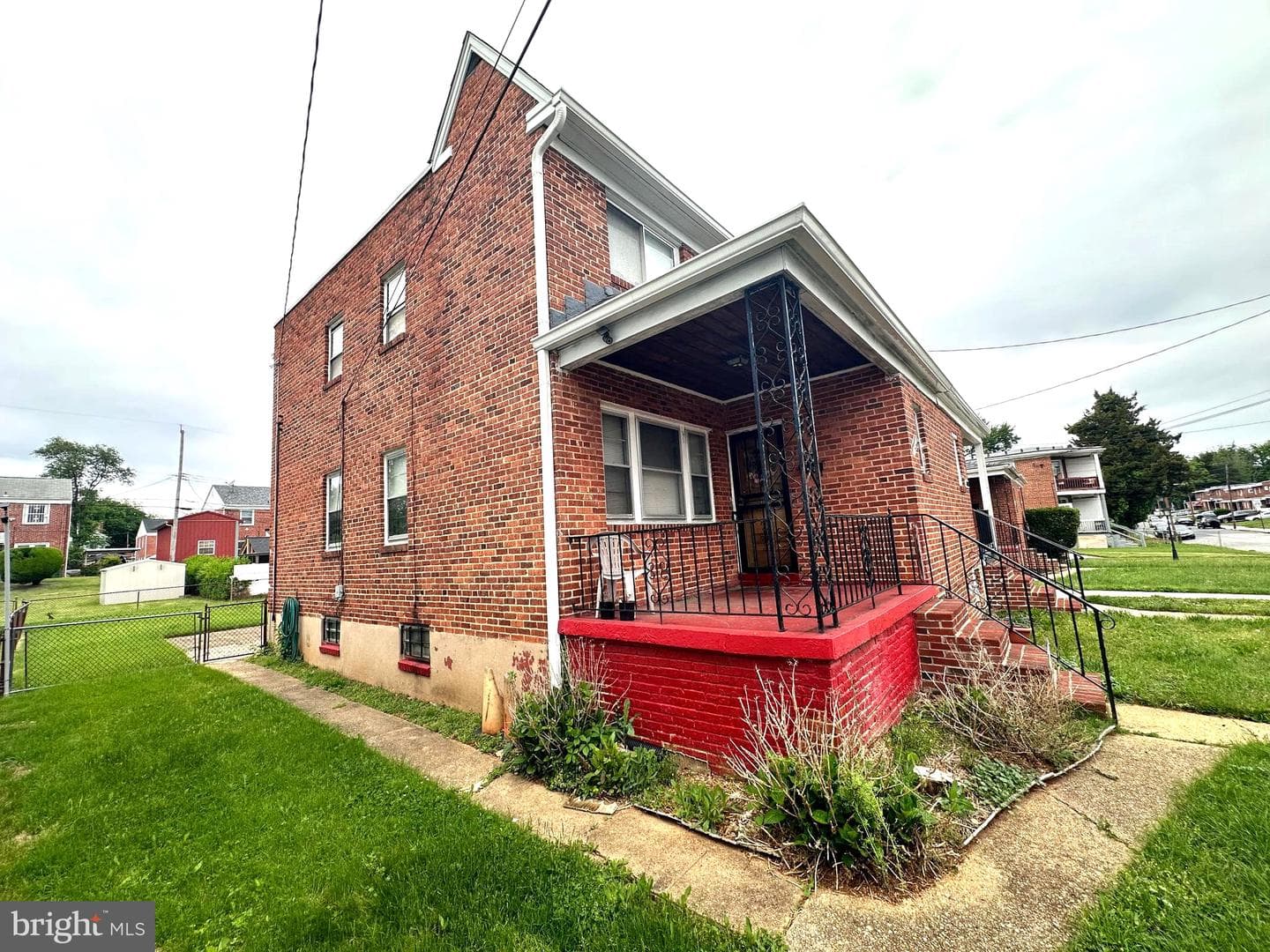 4020 Mortimer Ave photo 6