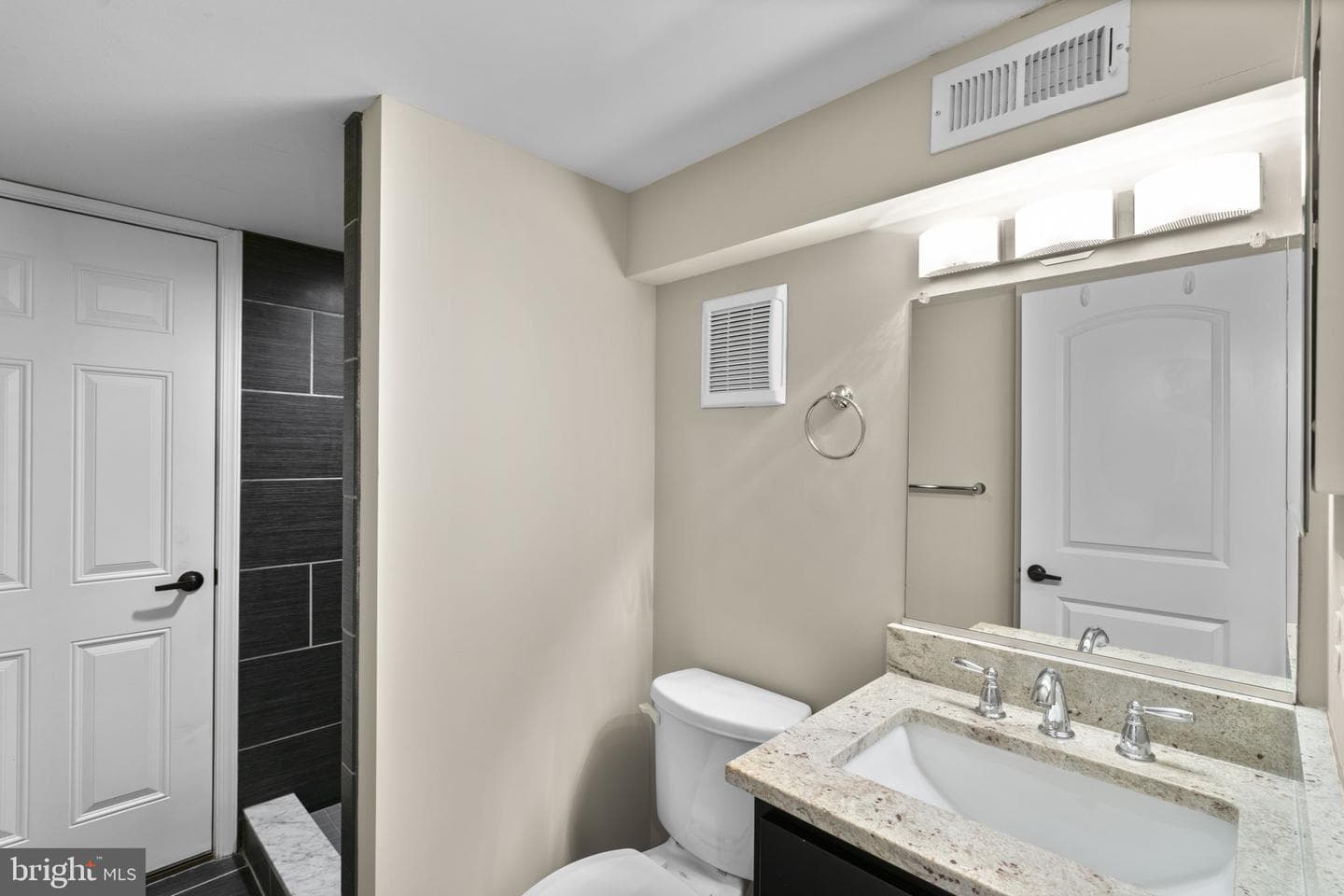 3127 Elliott Street photo 37