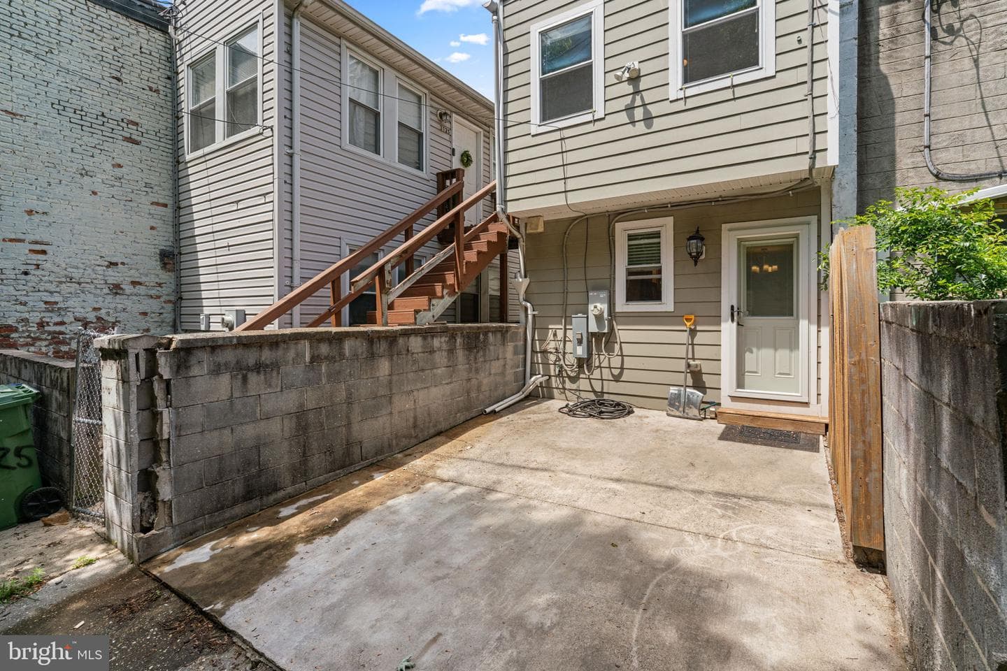 3127 Elliott Street photo 46