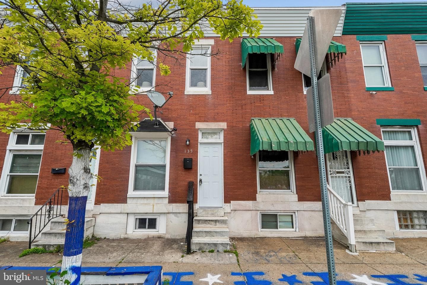 135 N Highland Ave photo 2