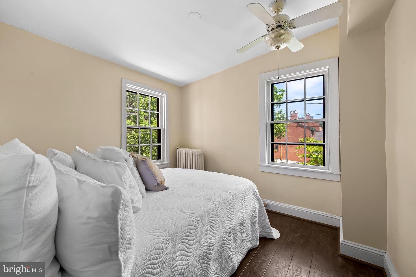 1211 Bolton Street photo 52