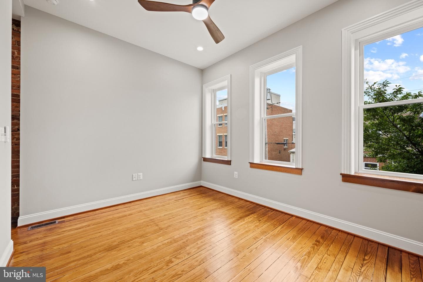 1307 Haubert Street photo 24