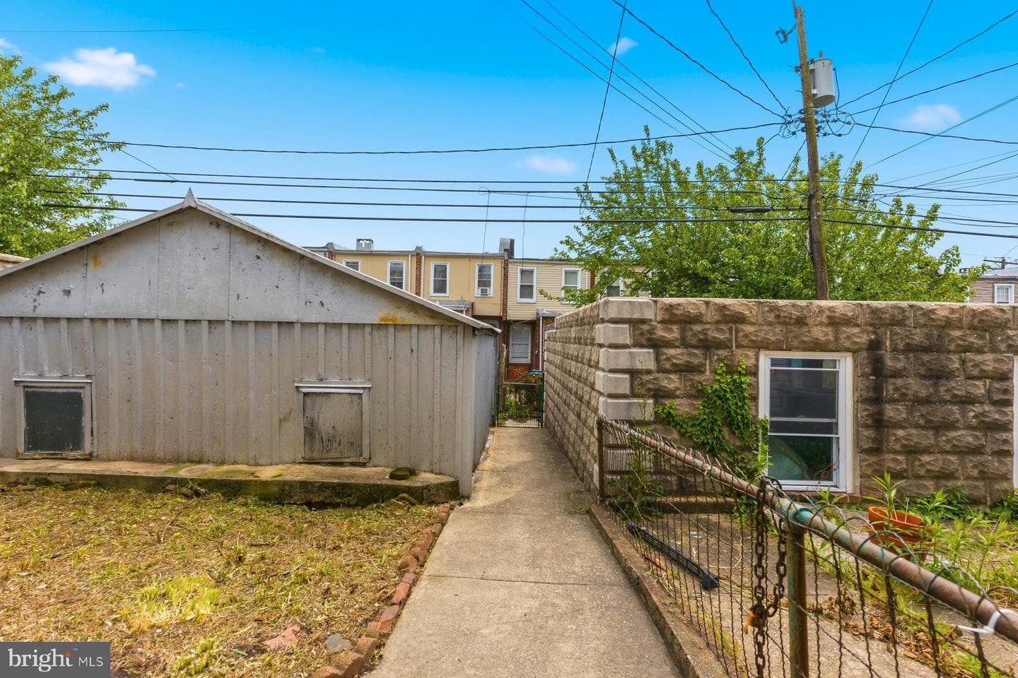 1615 E 31st Street photo 16