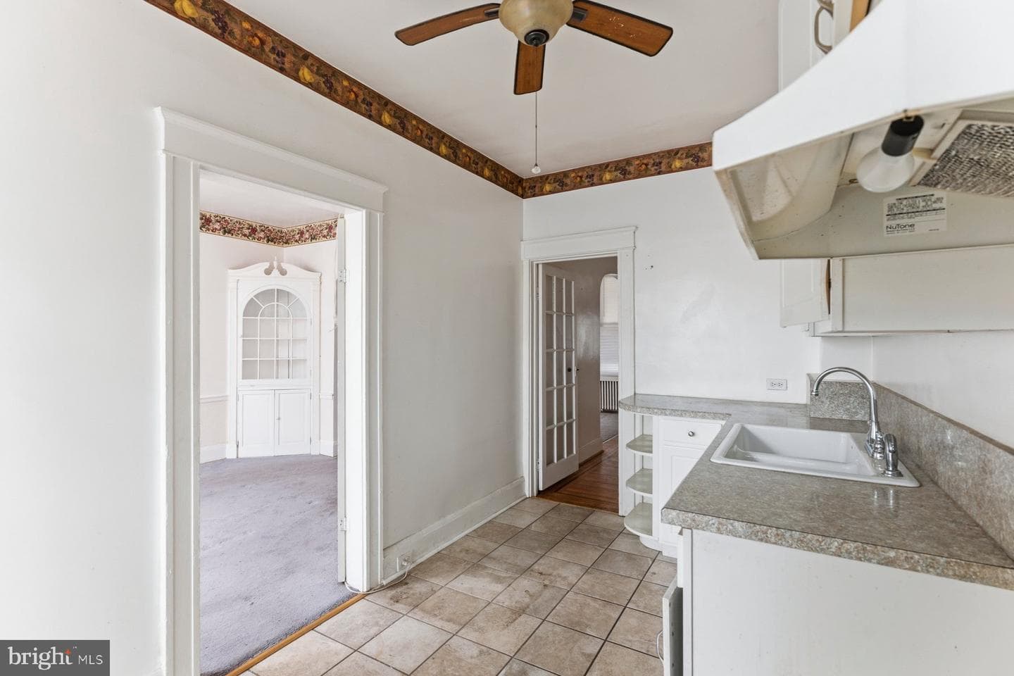 1615 E 31st Street photo 6
