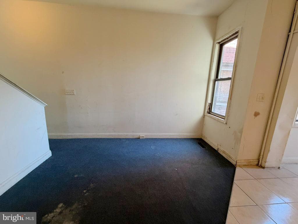 2535 Ashton Street photo 8