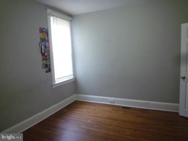 5118 Harford Road photo 18