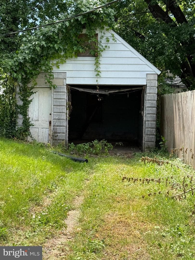 6625 Hudson Street photo 3