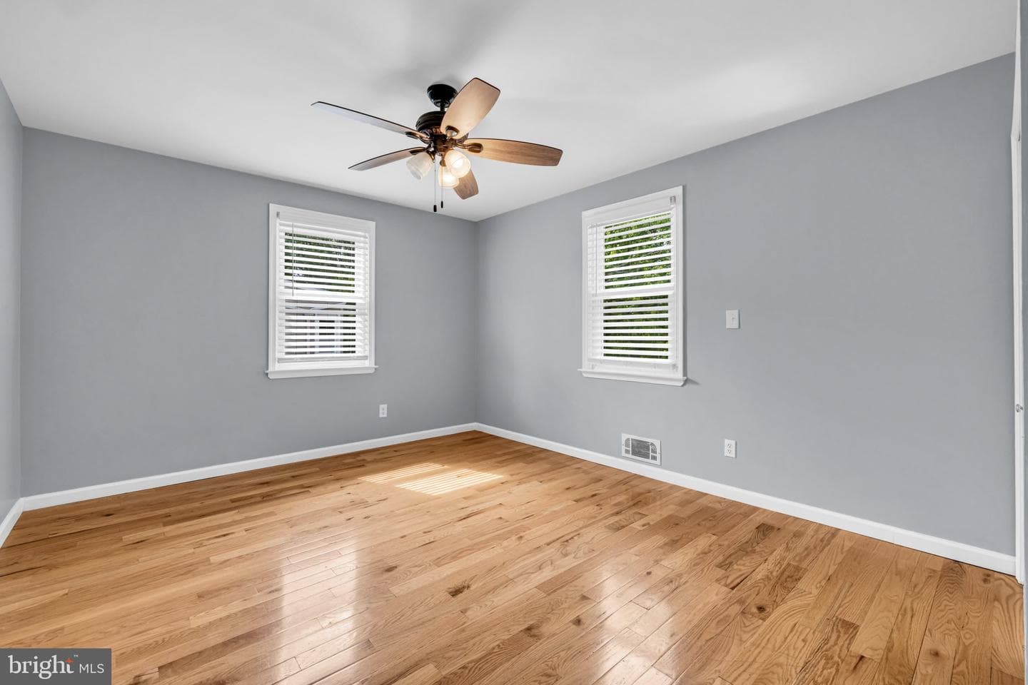 2716 Westfield Avenue photo 14