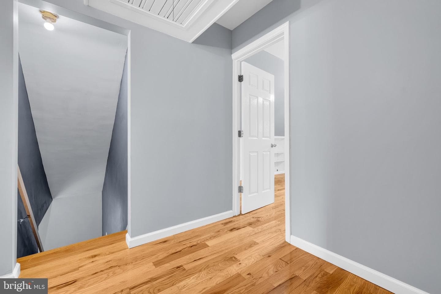 2716 Westfield Avenue photo 15