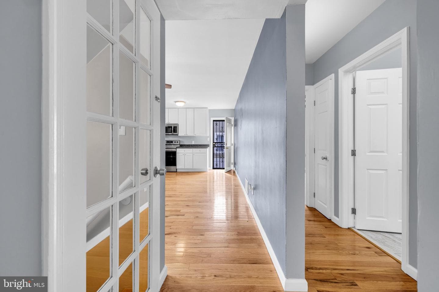 2716 Westfield Avenue photo 5