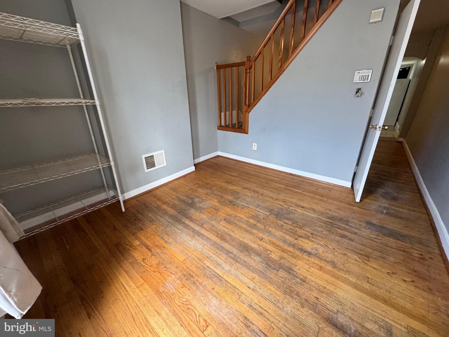 1139 Sargeant Street photo 4