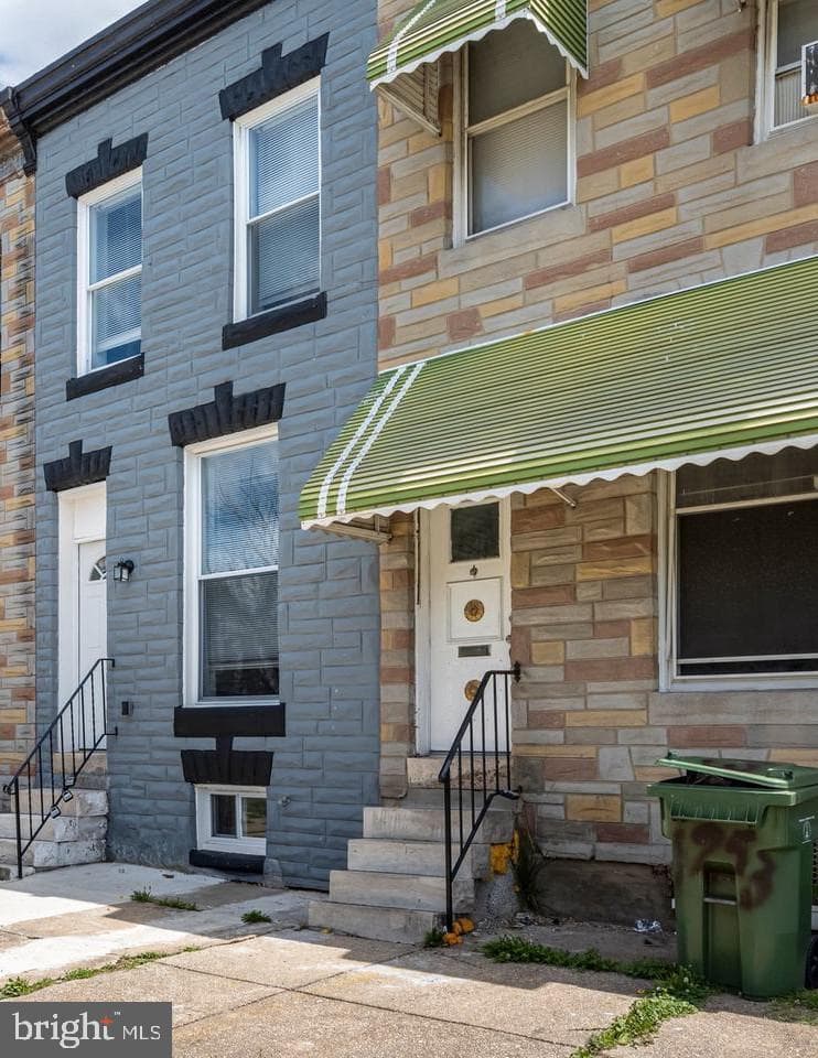 1955 N Collington Avenue photo 1
