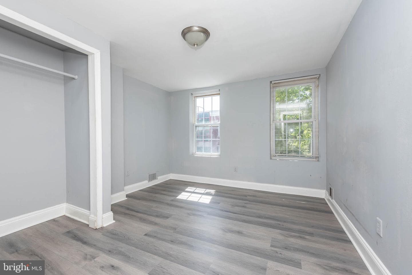 1124 Washington Boulevard photo 10