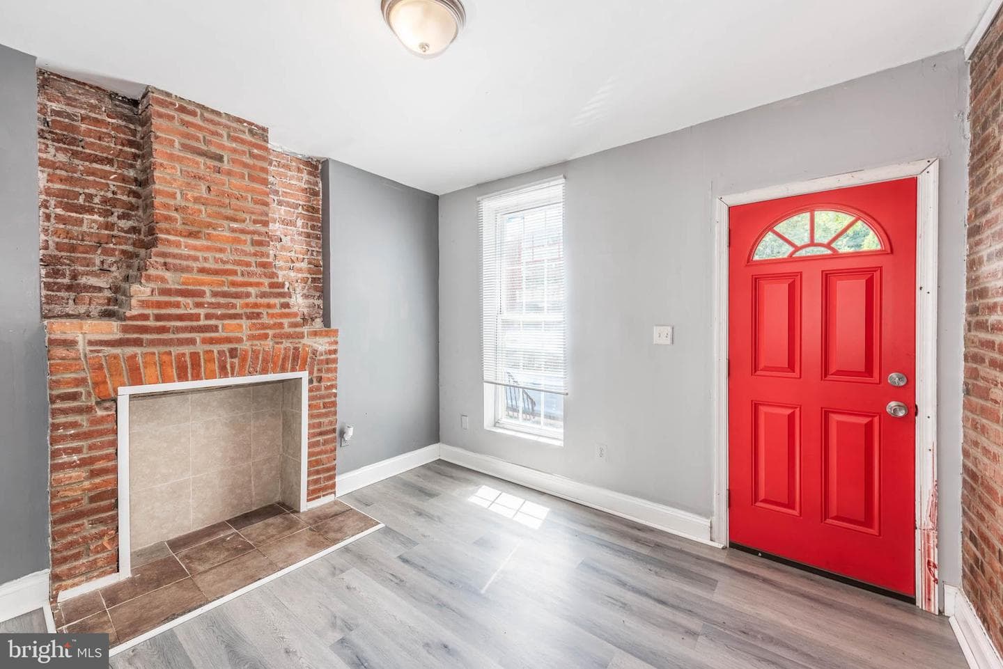 1124 Washington Boulevard photo 3