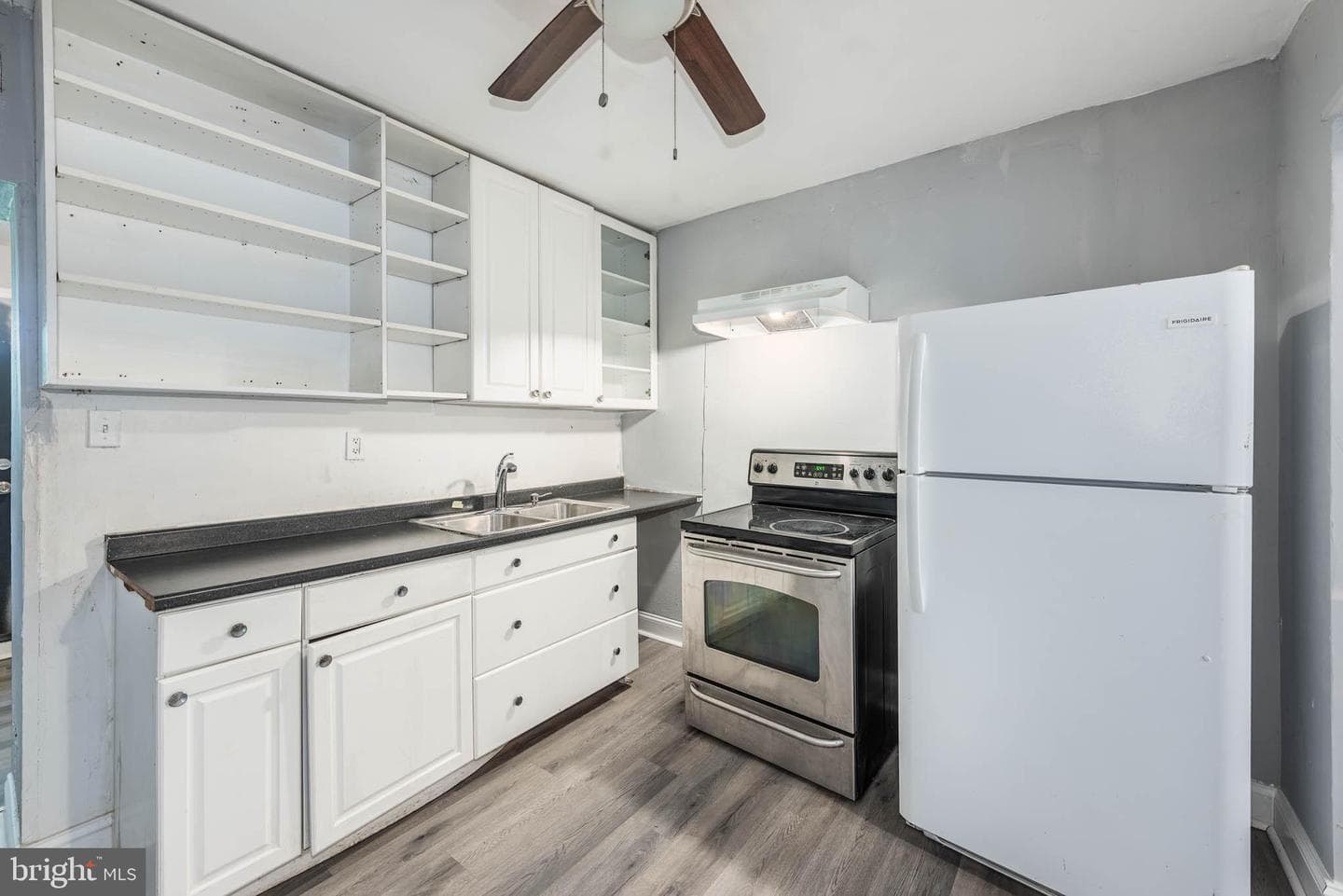 1124 Washington Boulevard photo 6
