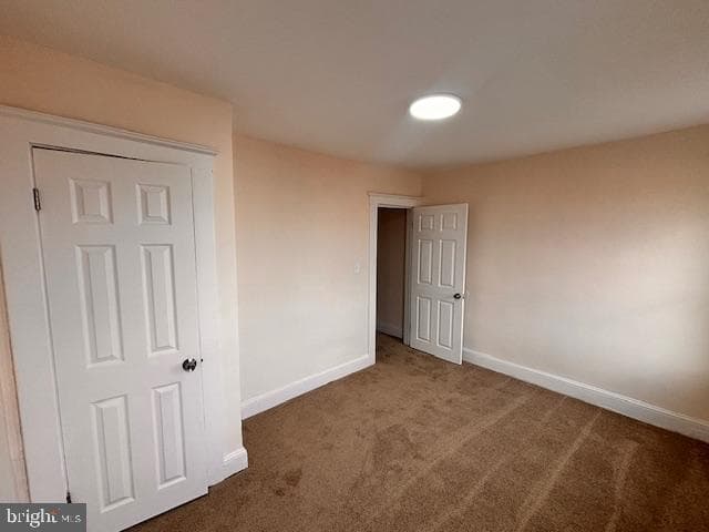 409 Poplar Grove St photo 9