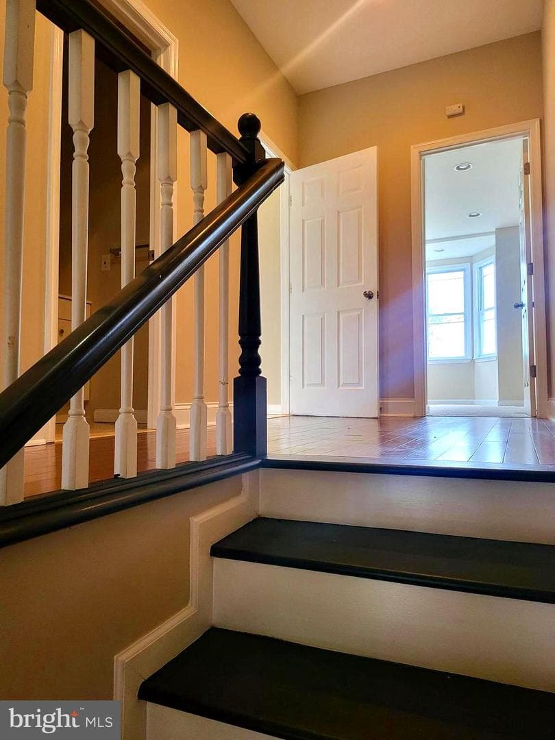 1403 N Bond Street photo 31
