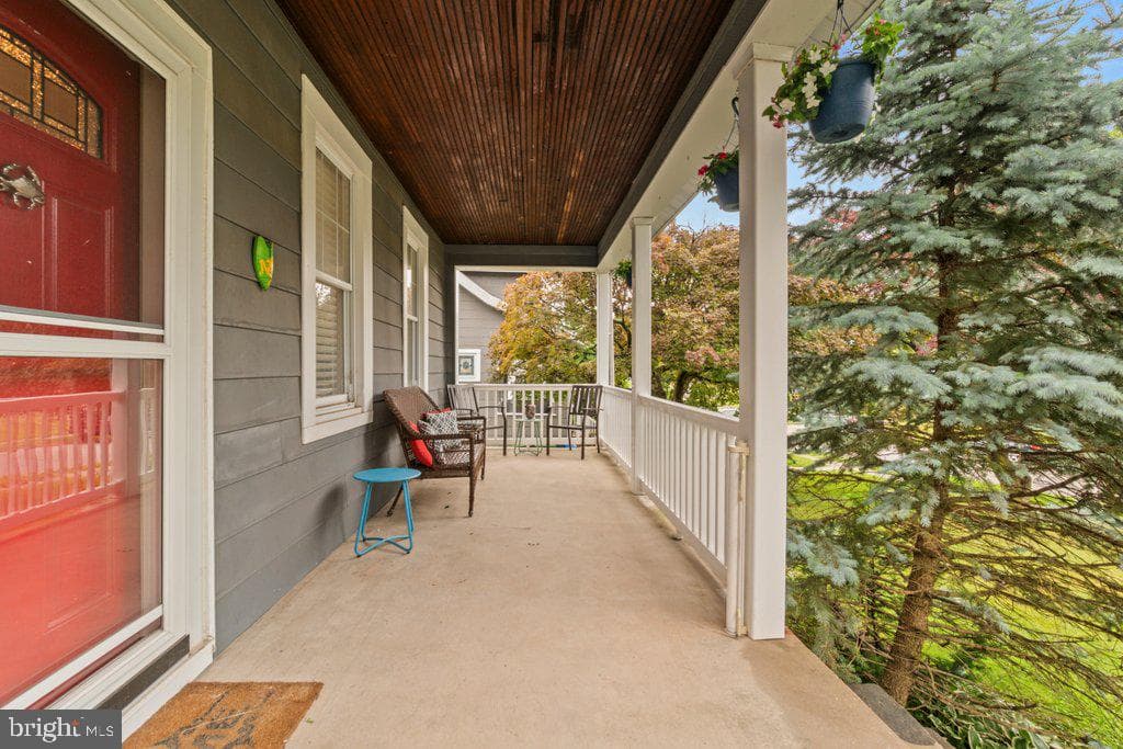 3013 Harview Avenue photo 3