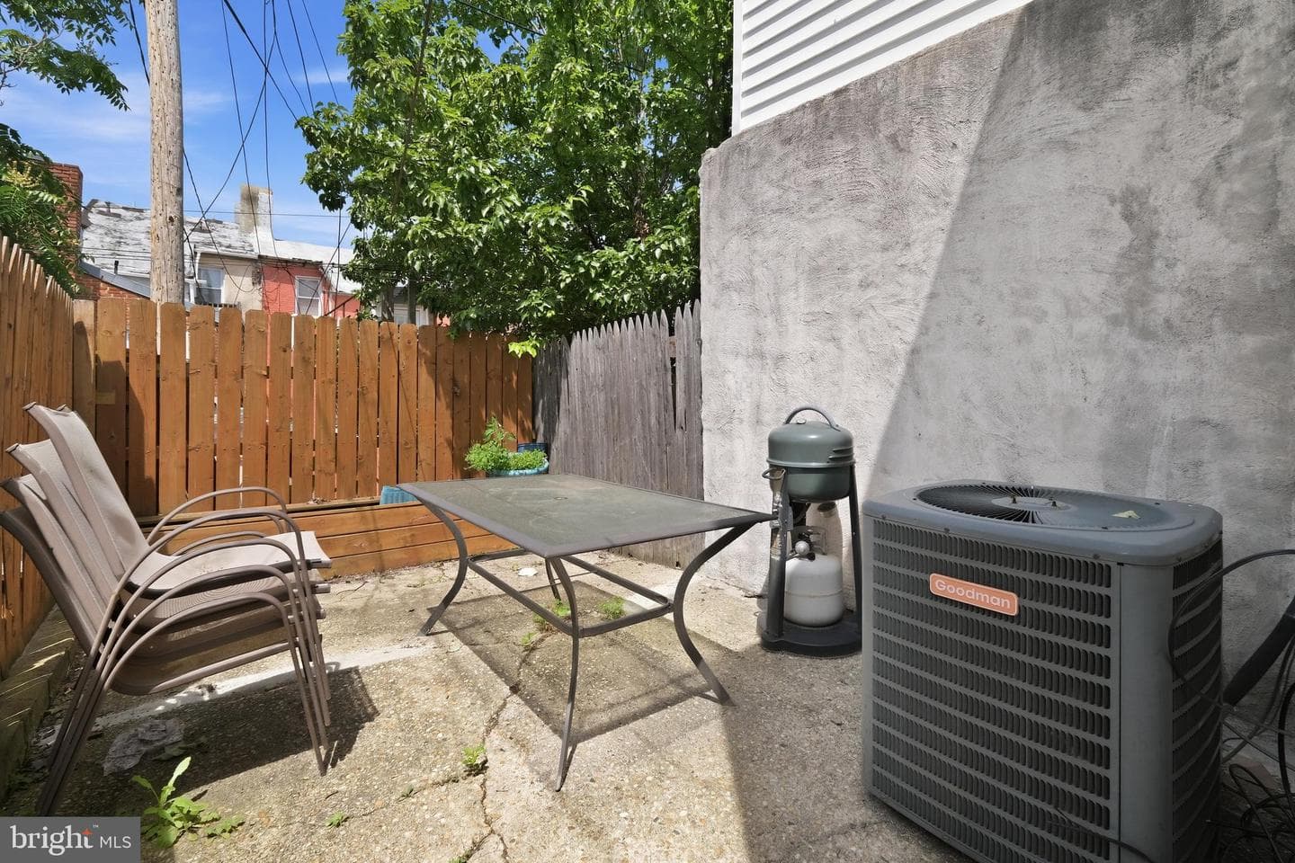 120 S Durham Street photo 31