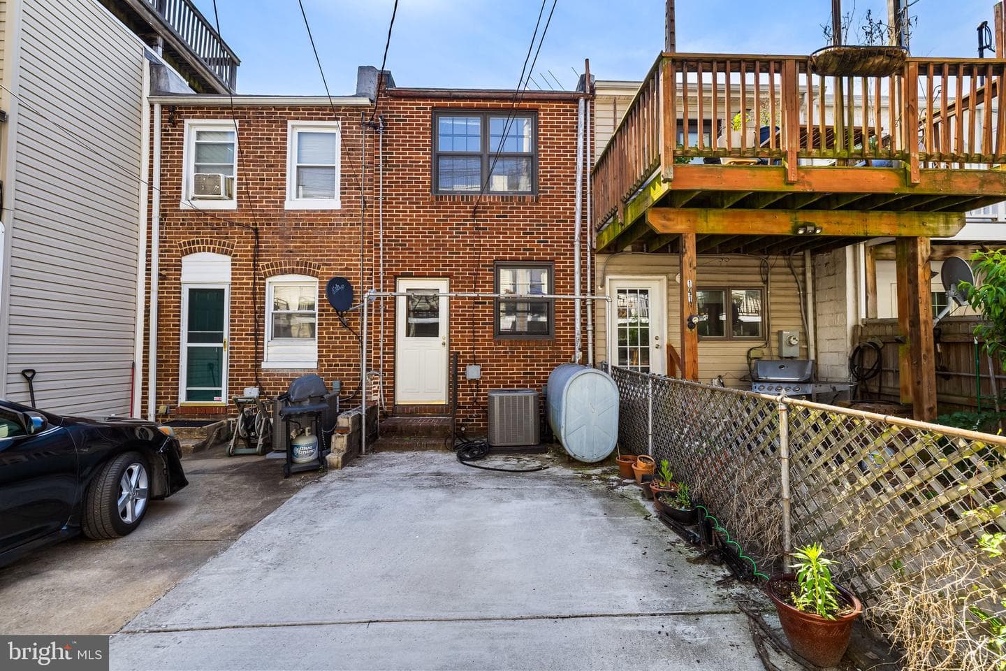1414 Andre Street photo 19