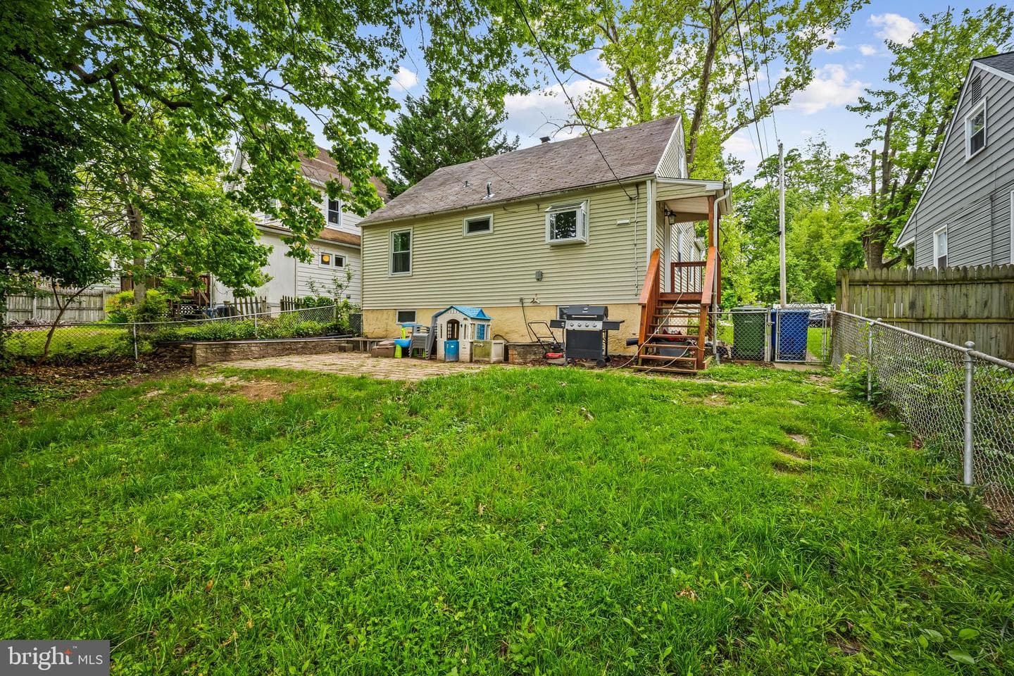 2604 Creighton Avenue photo 33