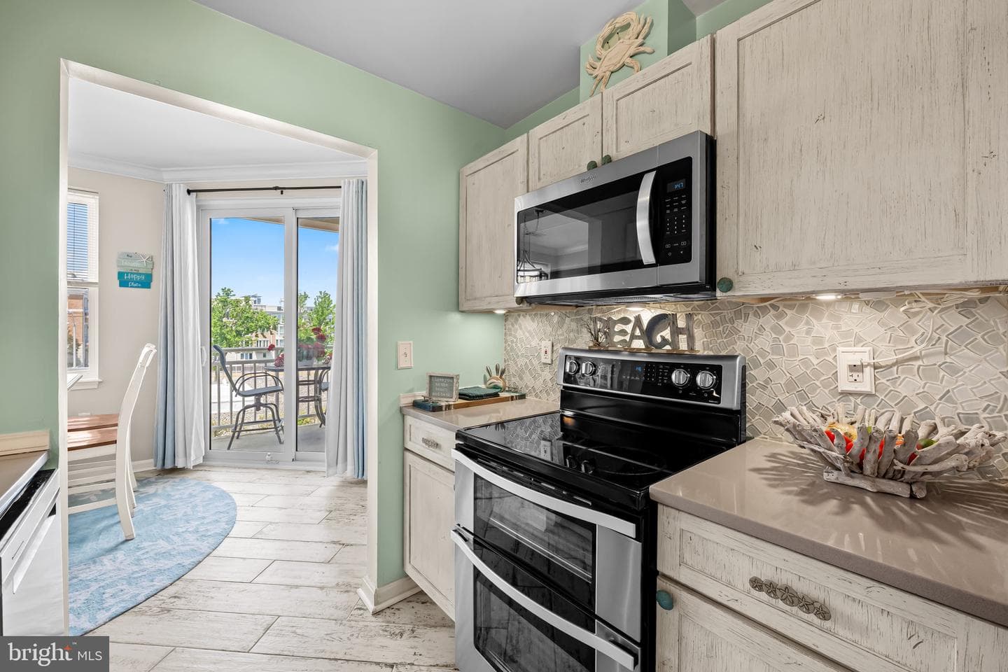 23 Pierside Drive #221 photo 6